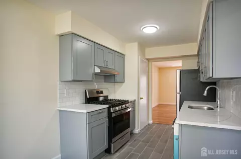 Kitchen - 7 Cactus Ct, Edison, NJ 08820 photo 1 of 2
