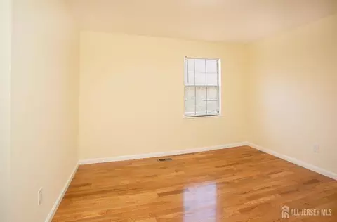 Other - 7 Cactus Ct, Edison, NJ 08820 photo 6 of 15