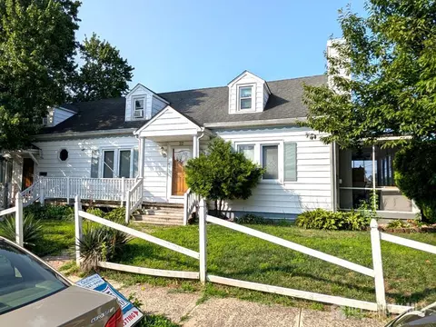 22 Juliet St, New Brunswick, NJ 08901