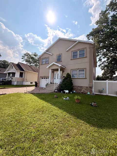 33 Livingston Ave, Avenel, NJ 07001