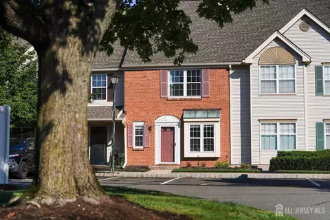 18 Keith Ct, South Brunswick, NJ 08824