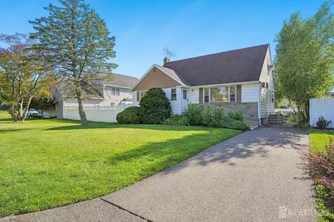 1920 Oxford Ave, South Plainfield, NJ 07080