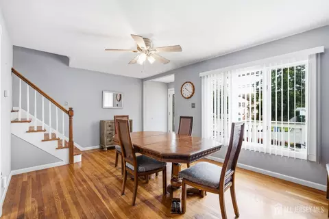 Dining - 2 Carter Pl, Parlin, NJ 08859 photo 2 of 2