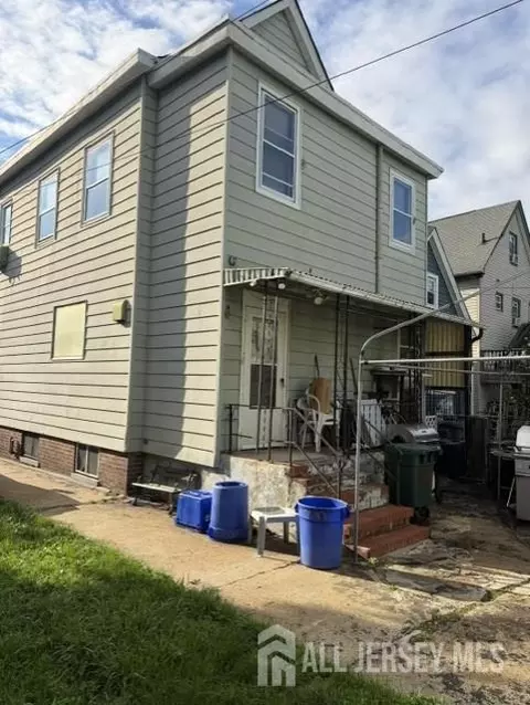 770 Gadek Pl, Perth Amboy, NJ 08861