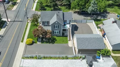 637 Main St, Sayreville, NJ 08872