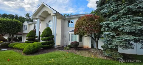 Exterior - 6 Sandra Dr, Edison, NJ 08820 photo 2 of 6