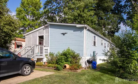 26 Burns Rd, North Brunswick, NJ 08902
