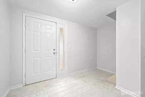 Entry Way - 137 Redpine Loop, Old Bridge, NJ 08857 photo 3 of 4