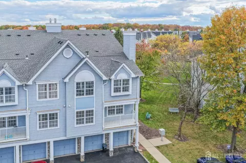 122 Prestwick Way, Edison, NJ 08820