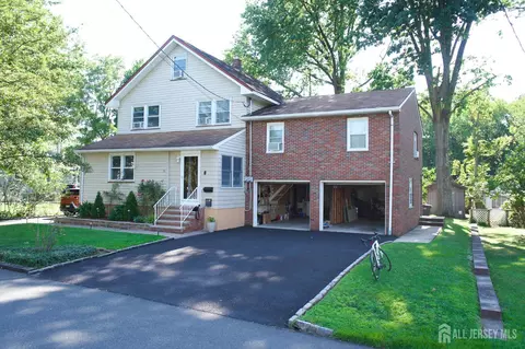 12 Carpenter Pl, Cranford, NJ 07016