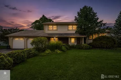 Exterior - 10 Devonshire Rd, Parlin, NJ 08859 photo 11 of 11
