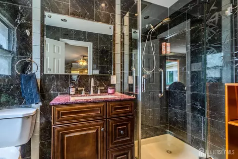Bath - 10 Devonshire Rd, Parlin, NJ 08859 photo 1 of 3