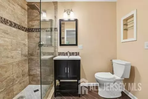 Entry Way - 219 W 1st St, Edison, NJ 08820 photo 1 of 2