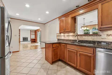 Other - 219 W 1st St, Edison, NJ 08820 photo 2 of 9