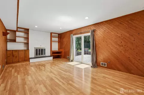 Living - 219 W 1st St, Edison, NJ 08820 photo 7 of 7
