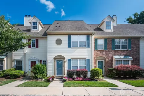 123 Daniel Ct, South Brunswick, NJ 08824