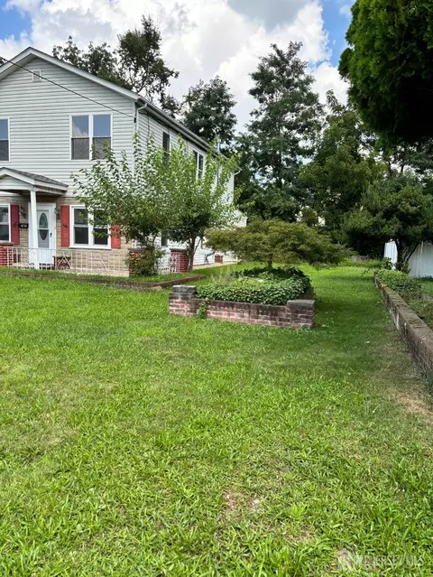 Exterior - 210 Second St, Middlesex, NJ 08846 photo 5 of 5