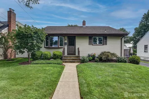 73 Townsend St, Milltown, NJ 08850