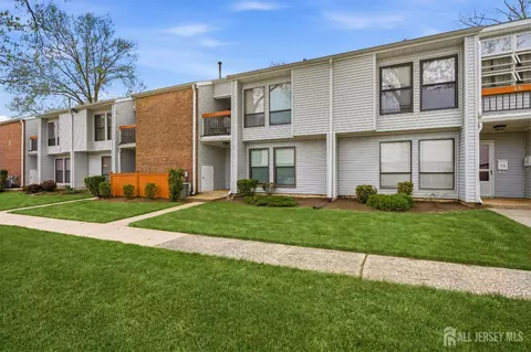 7 Dennison Dr #D, East Windsor, NJ 08520