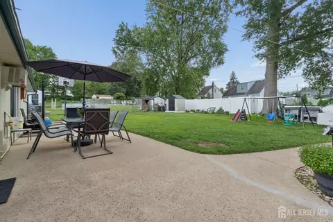Exterior - 29 Pine Tree Rd, Old Bridge, NJ 08857 photo 4 of 5