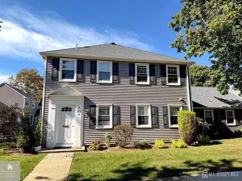 63 E Old Nassau Road Rd E # -N, Monroe, NJ 08831
