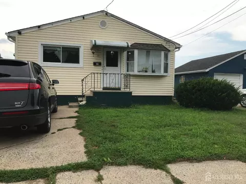 19 S 5th Ave S, Manville, NJ 08835
