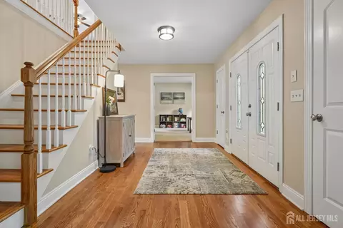 Entry Way - 2 Link Pl, Edison, NJ 08820 photo 1 of 3