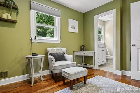Bedroom - 2 Link Pl, Edison, NJ 08820 photo 3 of 4