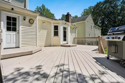 Exterior - 2 Link Pl, Edison, NJ 08820 photo 5 of 8