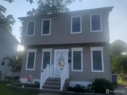 29 Madison Ave, Avenel, NJ 07001
