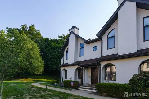 44 Tower Hill Dr, Red Bank, NJ 07701