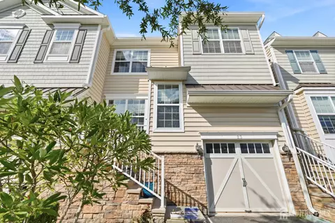 23 Morris Ln, Cranbury, NJ 08512