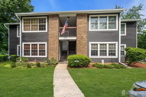 39 Pennsylvania Way, North Brunswick, NJ 08902