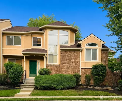 41 Kingsland Cir, South Brunswick, NJ 08852