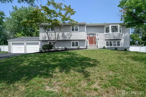 6 Parsons Rd, East Brunswick, NJ 08816