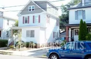 15 Dix St, New Brunswick, NJ 08901