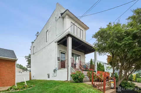5313 Royal Ave, Pennsauken, NJ 08109