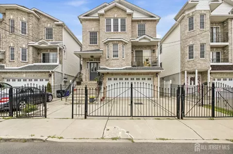 149 Bellair Pl, Newark, NJ 07104
