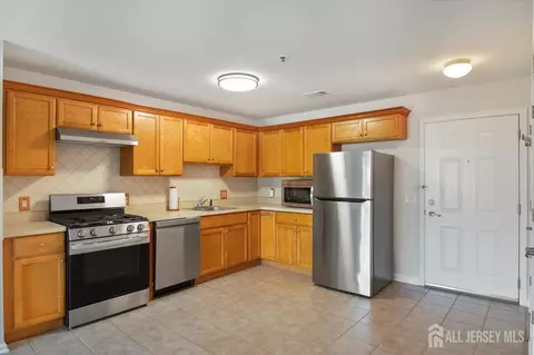 Kitchen - 111 Liddle Ave, Edison, NJ 08837 photo 2 of 3
