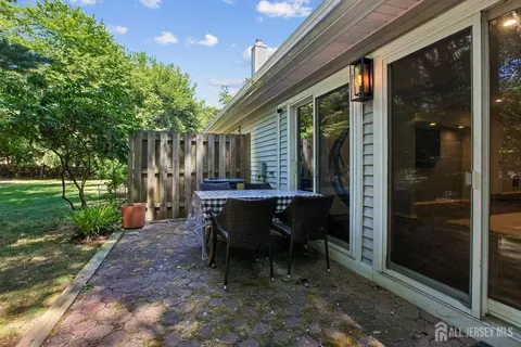 48 Morgan Pl, East Brunswick, NJ 08816