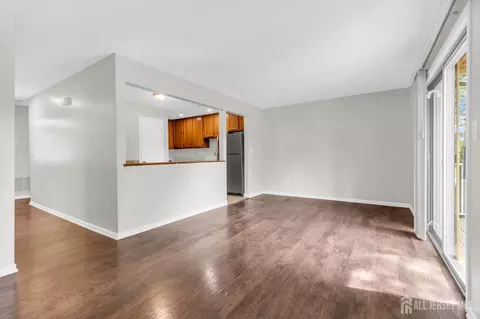 4103 Birchwood Ct, North Brunswick, NJ 08902