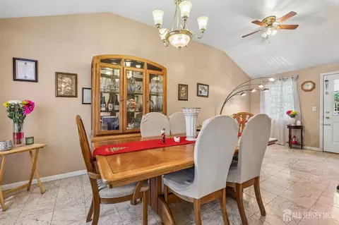 Dining - 57 Gurley Rd, Edison, NJ 08817 photo 1 of 2