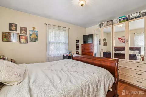 Bedroom - 57 Gurley Rd, Edison, NJ 08817 photo 3 of 7