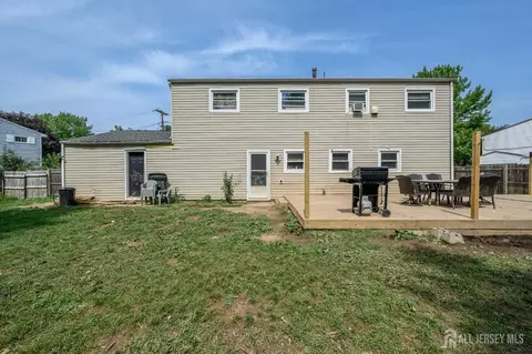 Exterior - 72 Lawrence Dr, Hackettstown, NJ 07840 photo 6 of 11