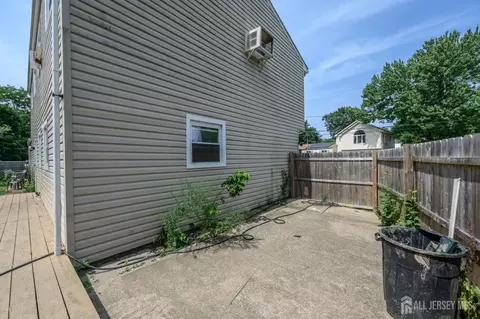 Exterior - 72 Lawrence Dr, Hackettstown, NJ 07840 photo 5 of 11
