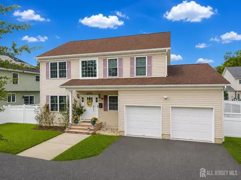 2736 Park Ave, South Plainfield, NJ 07080