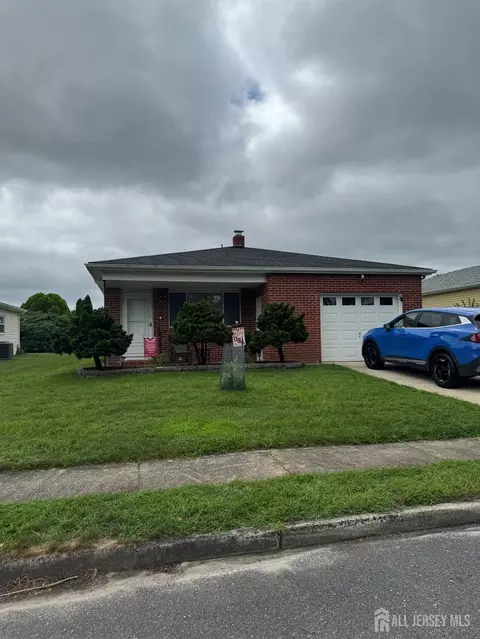 179 Biabou Dr, Berkeley, NJ 08757