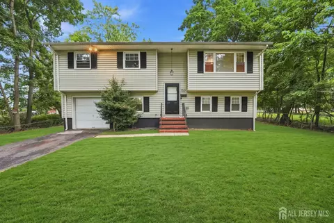 1315 Irving St, South Plainfield, NJ 07080
