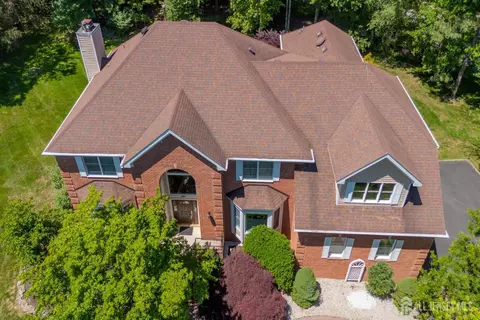 40 Newland Ct, Bridgewater, NJ 08807