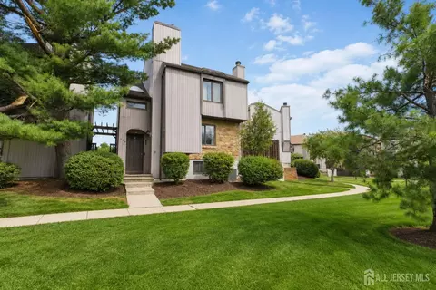 138 Goldmine Ln, Old Bridge, NJ 08857
